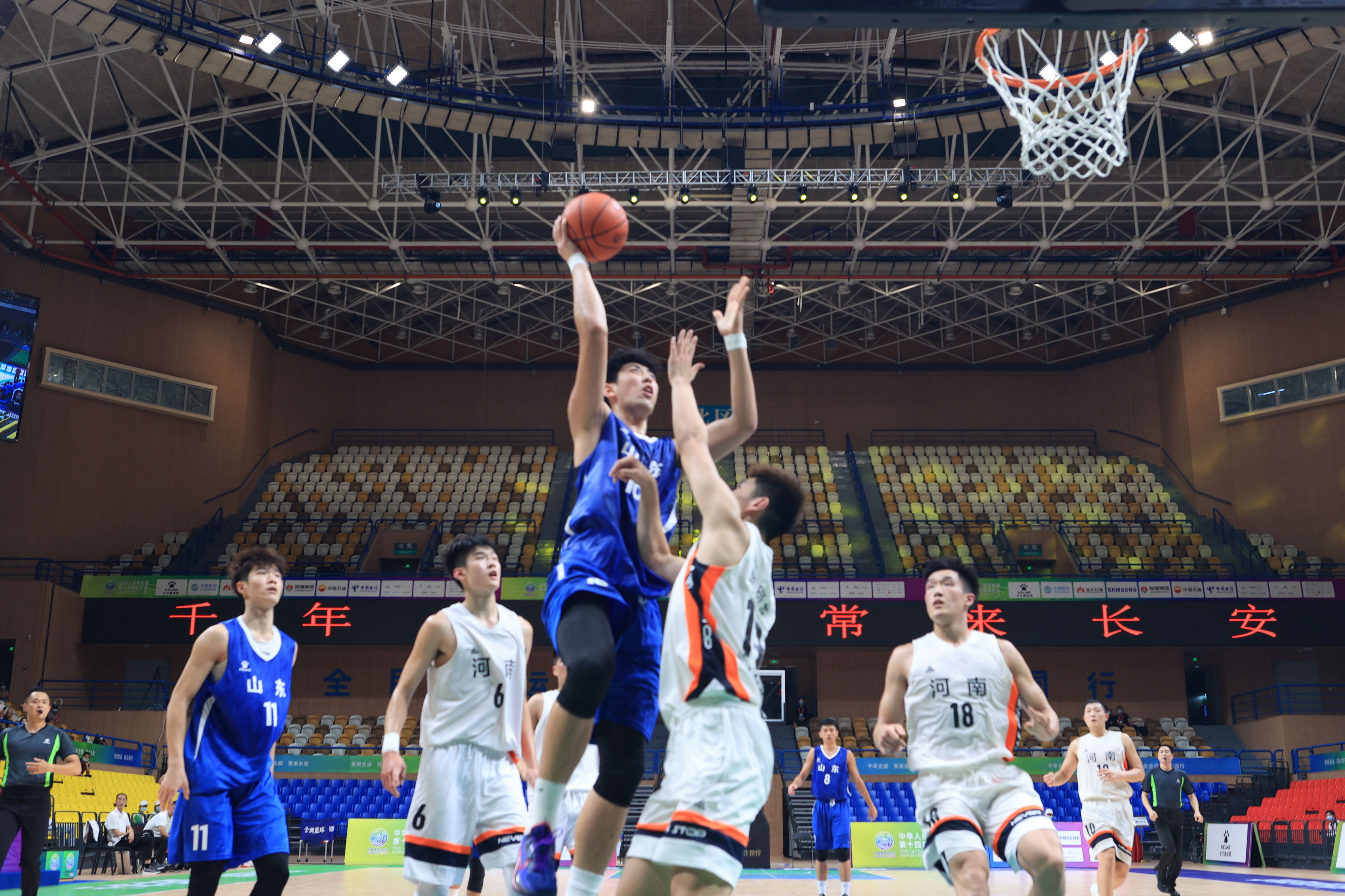村小学足球